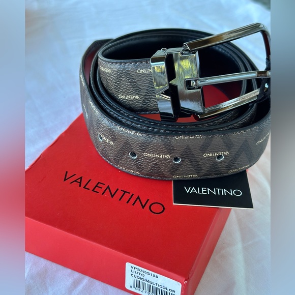 AUTHENTIC VALENTINO BRAND NEW BELT - Picture 10 of 14
